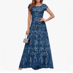 NWT Mother of the Bride A Line Floor Length Dress, Size 14, Floral Tulle Overlay